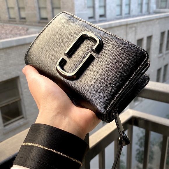 Marc Jacobs Handbags - Marc Jacobs Snapshot DTM Black Leather Wallet